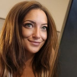 Meet your Posher, Rebecca